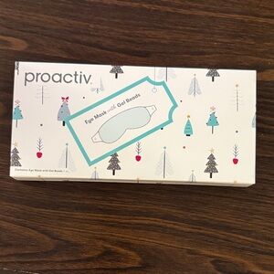 Proactiv Festive Eye Mask with Gel Beads